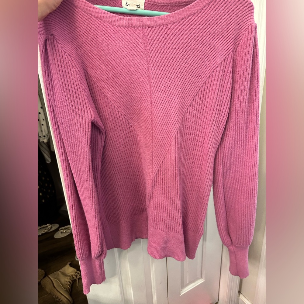 Vibrant Pink Crew Neck Sweater with Cozy Ribbed Texture -balloon sleeves